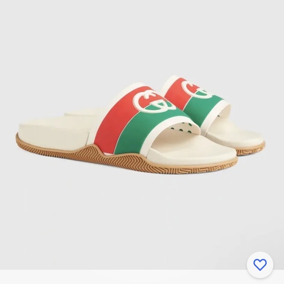 New Gucci GG Interlocking Logo Rubber Sandals - Picture 2 of 16